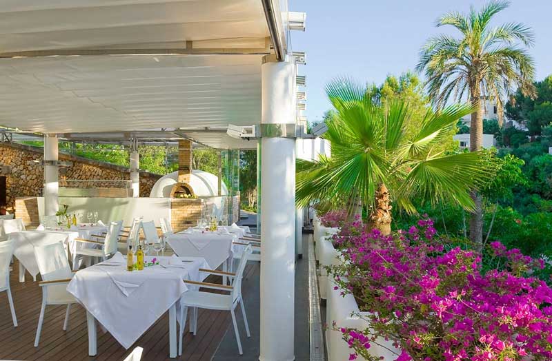 Ferrera Beach Hotel Apartments restaurante-ferrera-beach-cuiner-software.jpg